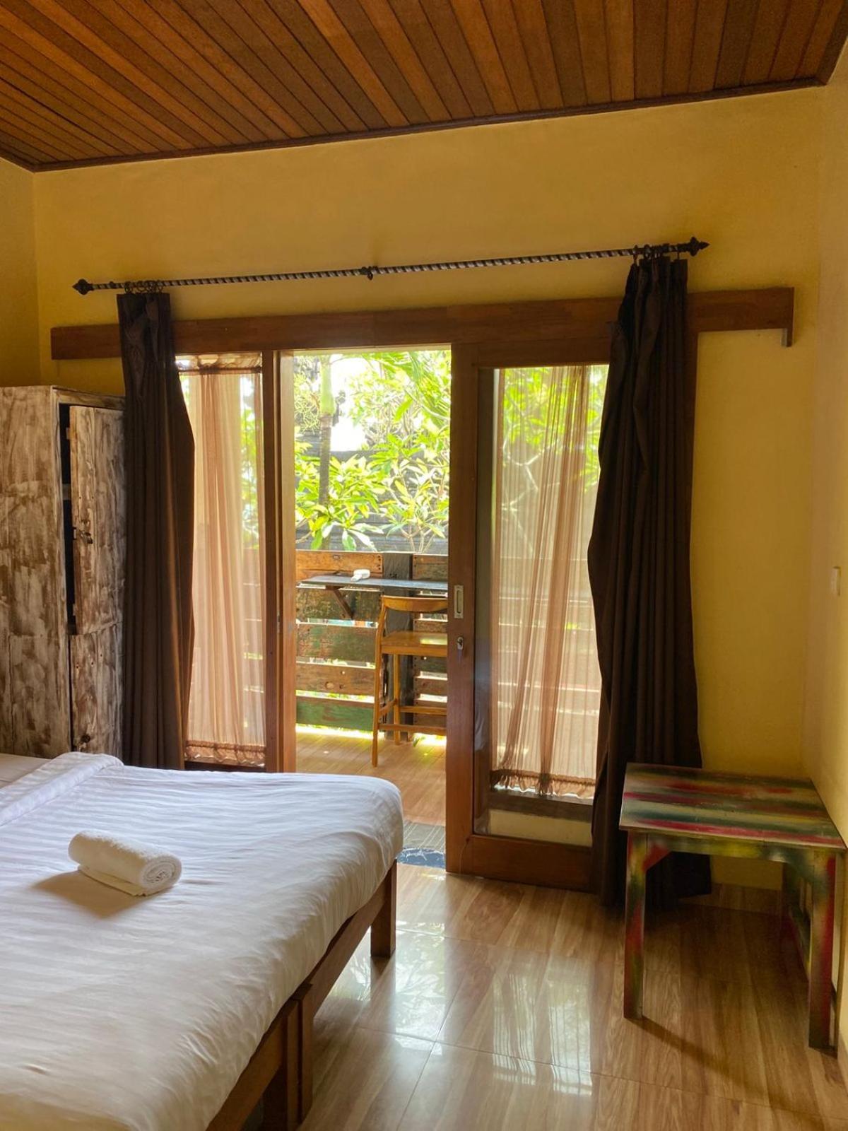 Bima Sakti Homestay Echo Beach Canggu Exterior foto